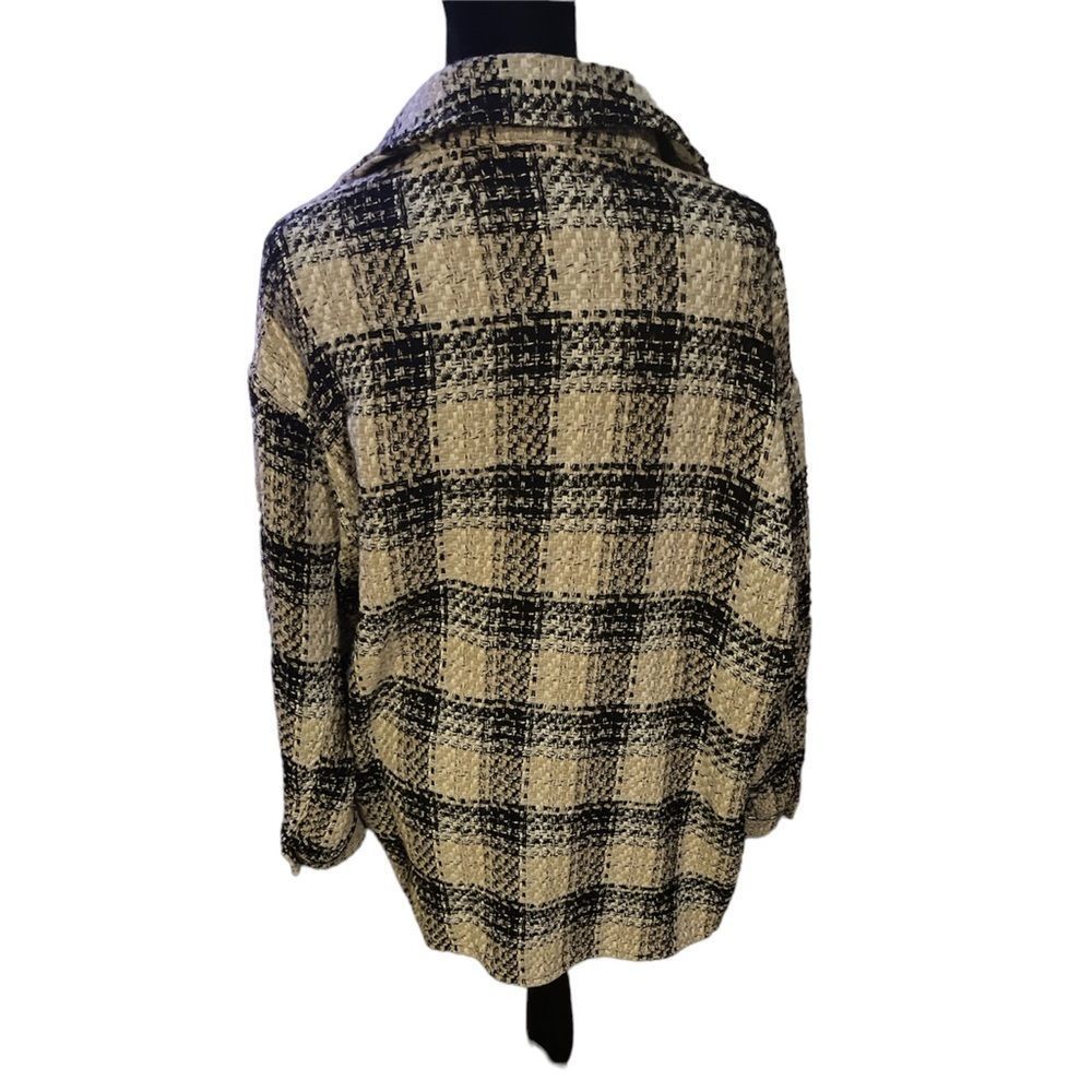 Zara Jacket - Picture 2 of 4